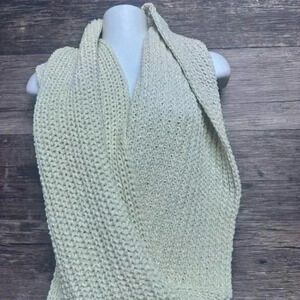 Aeropostale Cream Knit Scarf